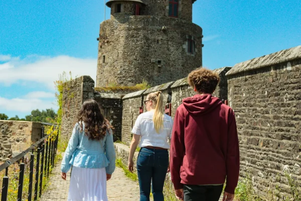 Un été à Fougères, sur les traces du Moyen Âge